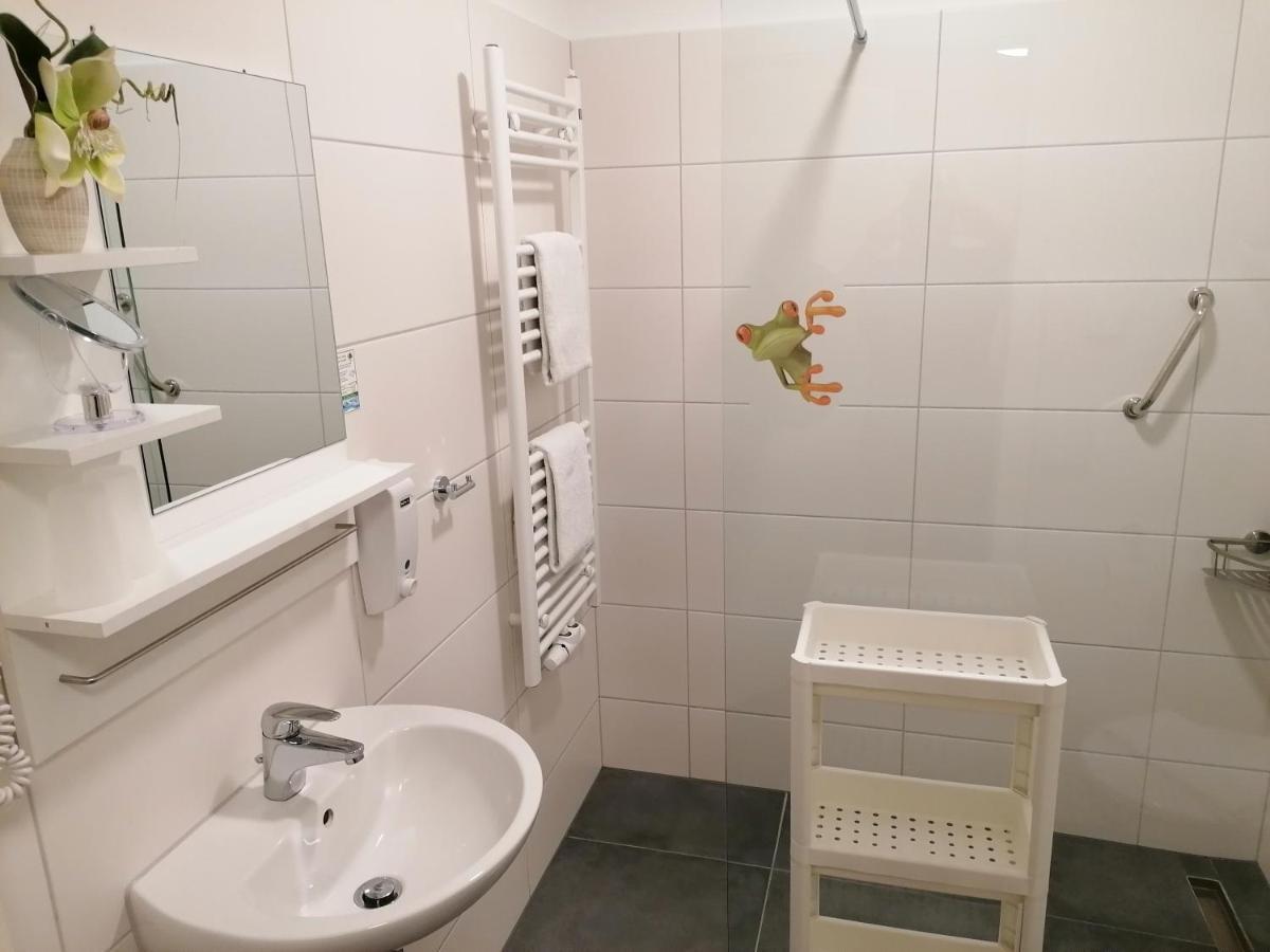 L-Appartements Бургау Экстерьер фото